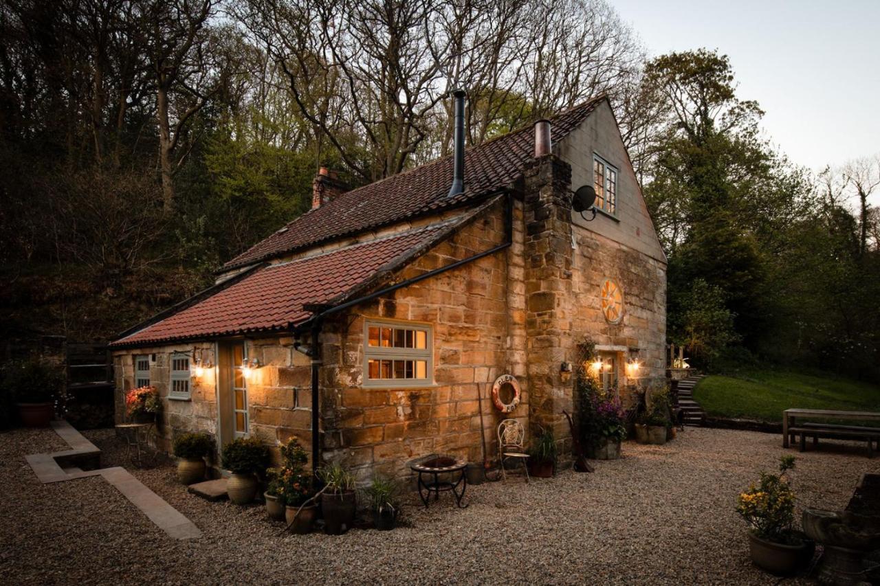 Larpool Mill Vila Whitby Exterior foto
